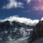 Du Soleil Levant Hotel