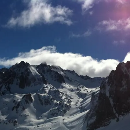 Du Soleil Levant Hotel