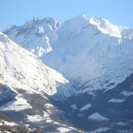 Du Soleil Levant Hotel 3*