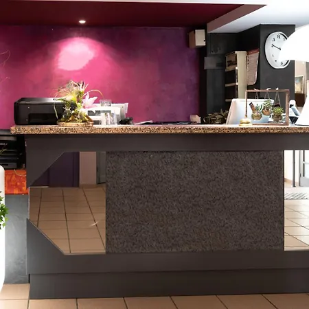 Du Soleil Levant Hotel